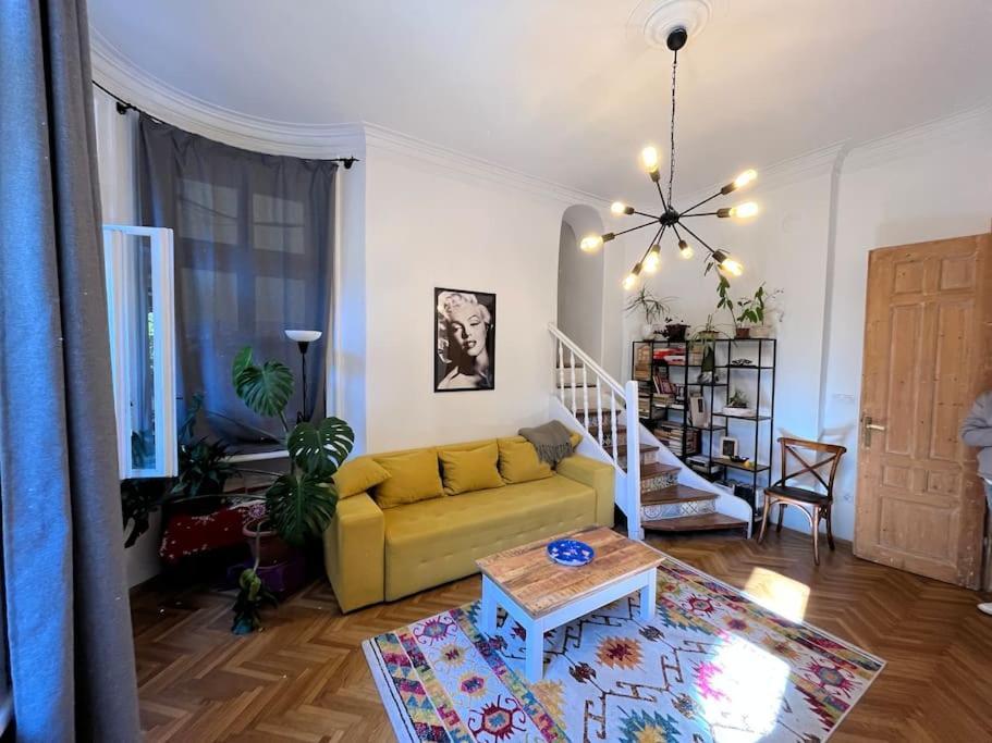 The Old Stairs Appartement *